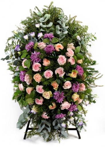 Венок на похороны из живых цветов  в Алматы